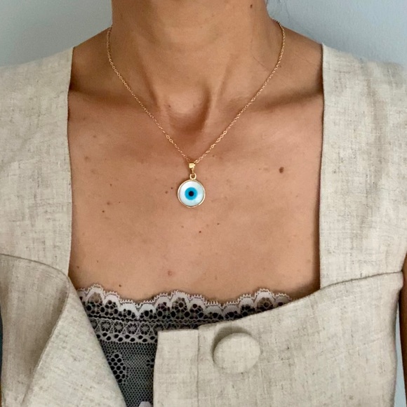 Mother of Pearl Evil Eye Gold Plated Necklace - Picture 5 of 5
